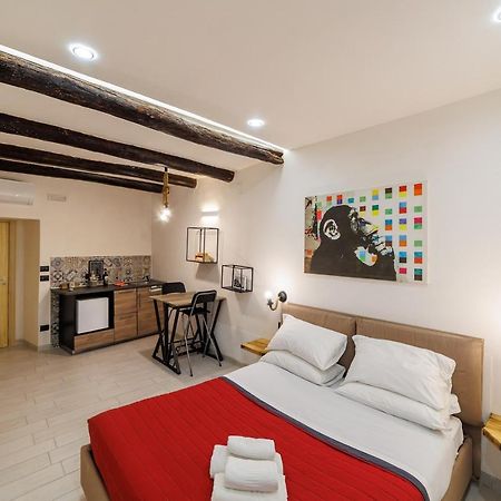 Legno Suite By HouseinNápoly Kültér fotó