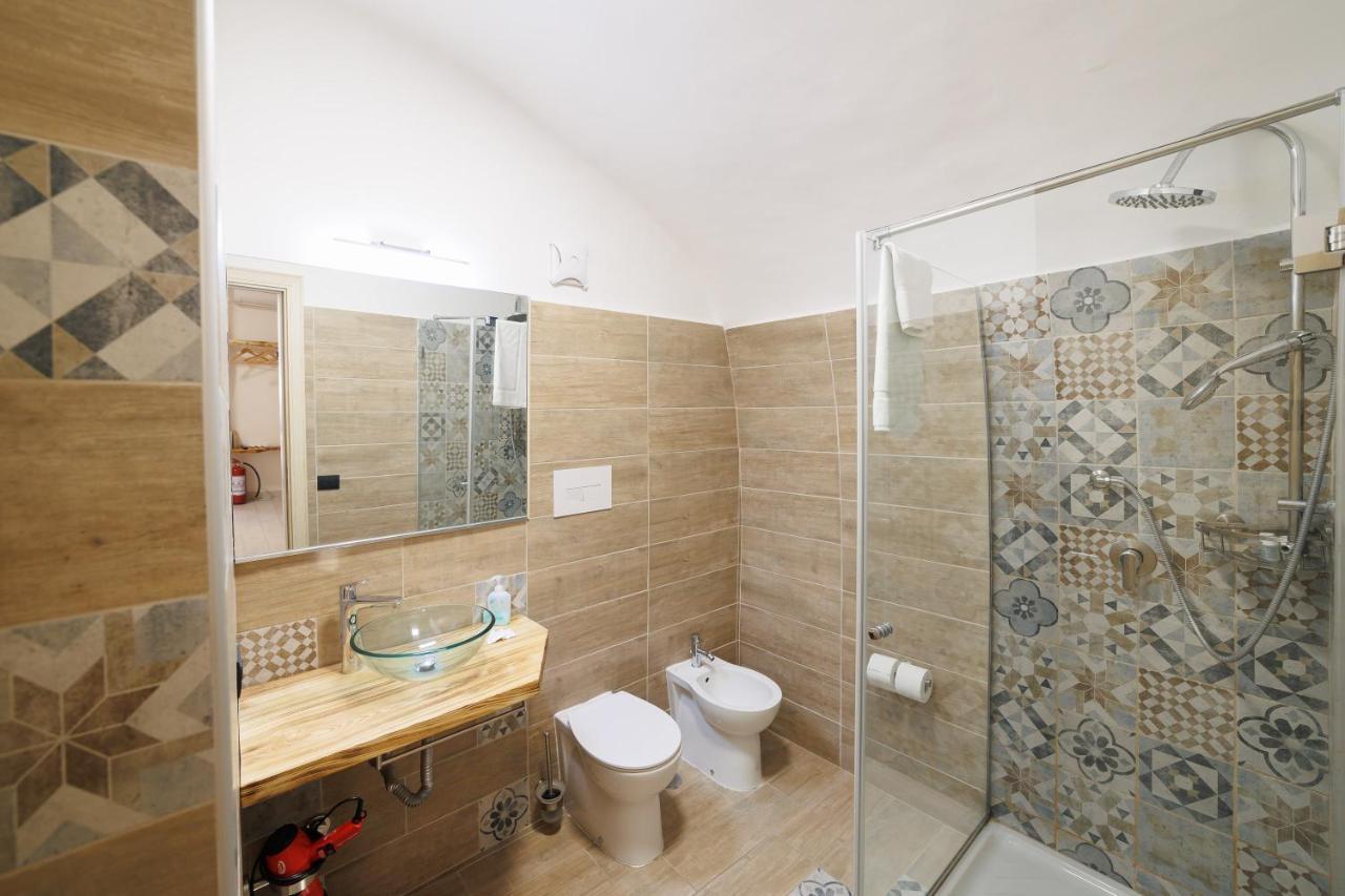 Legno Suite By HouseinNápoly Kültér fotó