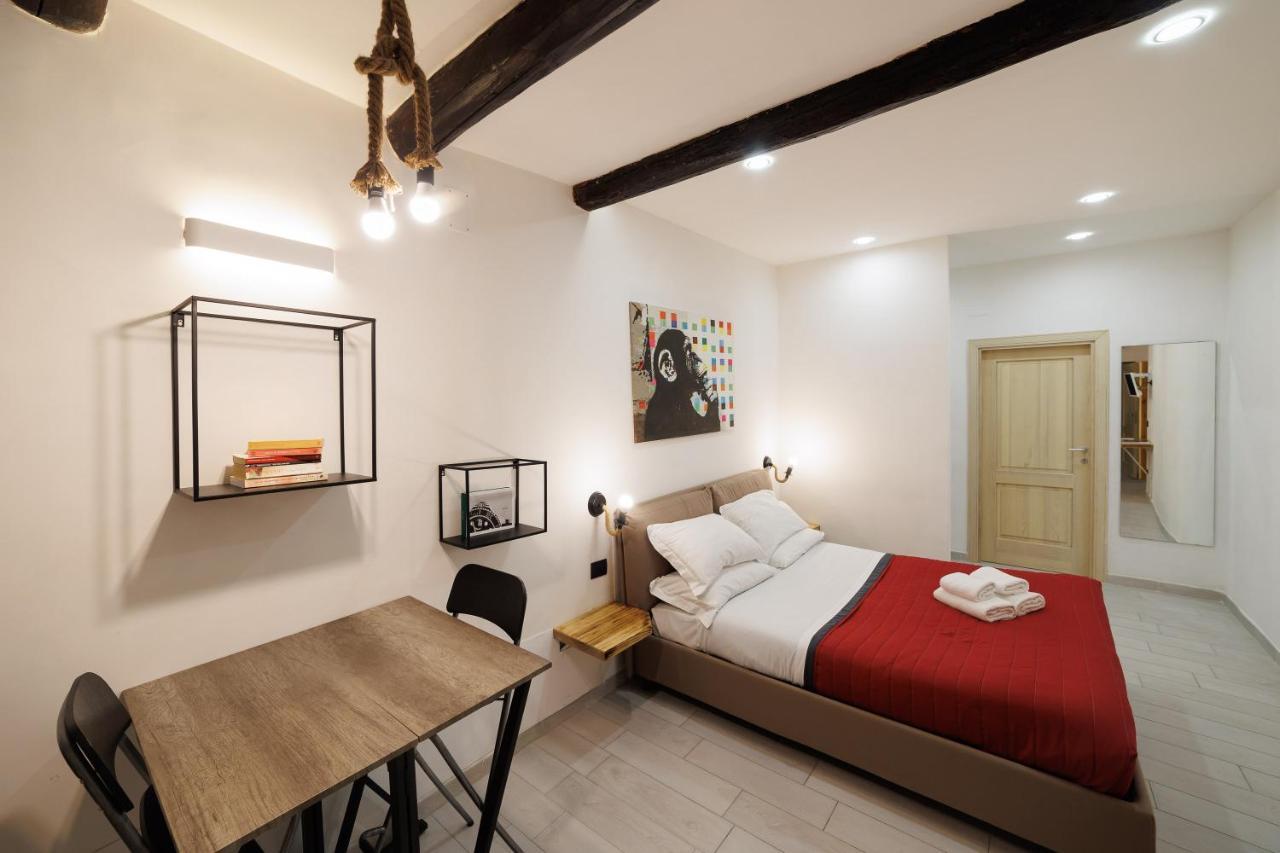 Legno Suite By HouseinNápoly Kültér fotó