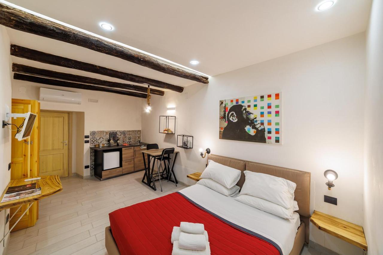 Legno Suite By HouseinNápoly Kültér fotó