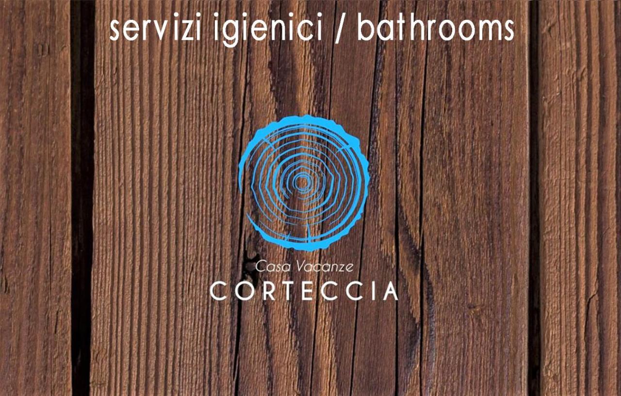 Legno Suite By HouseinNápoly Szoba fotó